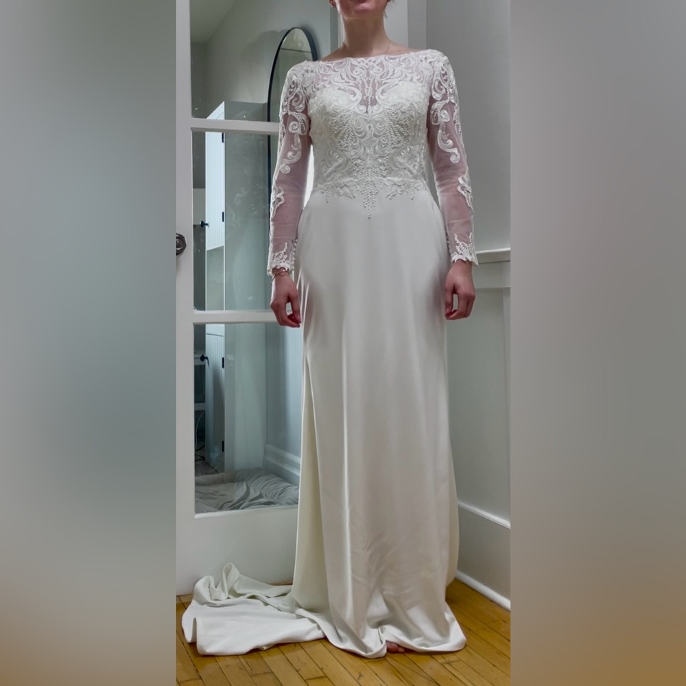 NWT Lis Simon Wedding Dress - Style: Kenneth